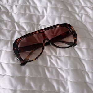 Trendy tom ford style sunglasses aviator New!!!